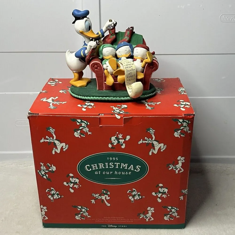 1995 Disney Store Vintage Donald Duck And Nephews Stocking Holder Christmas